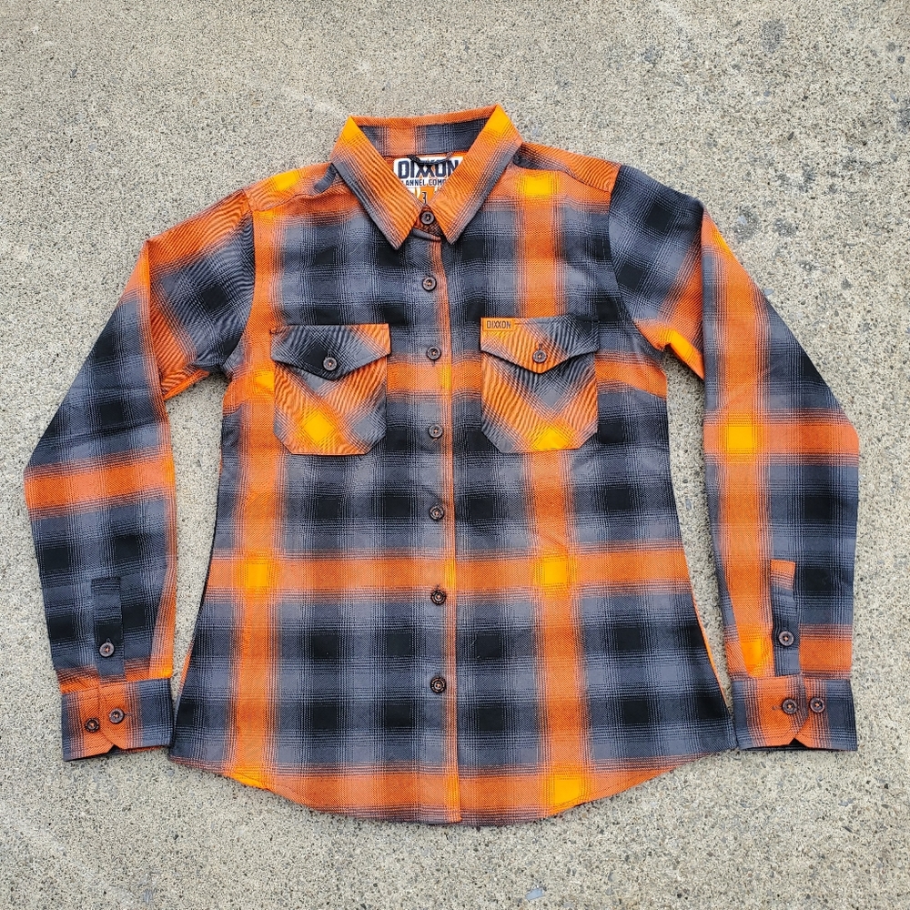 Dixxon shirt womens medium orange button up flannel Salem Halloween
